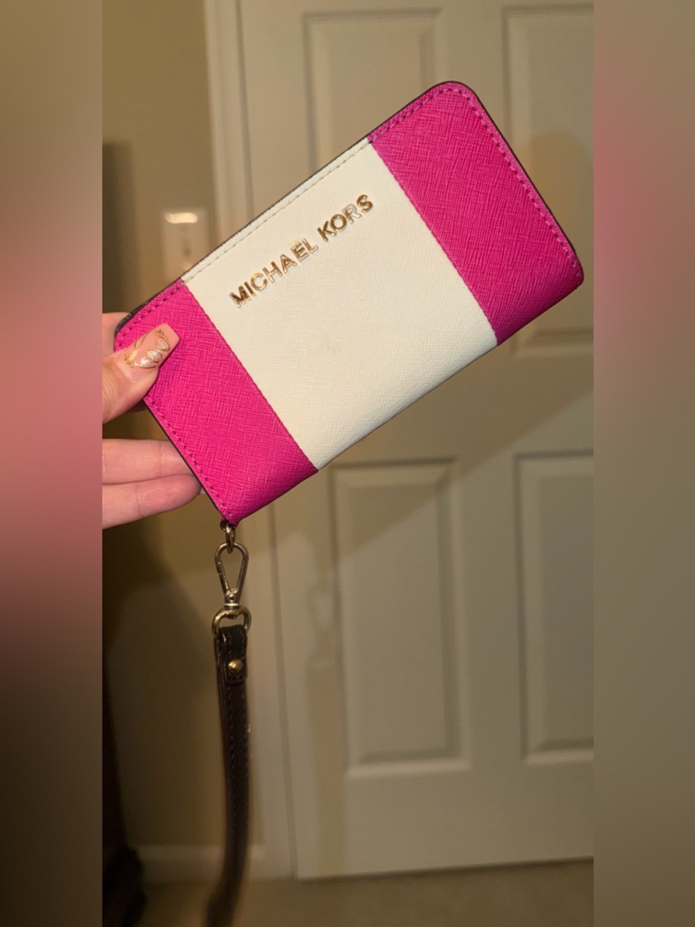 MICHAEL KORS Hot Pink and White Colorblock Wristlet